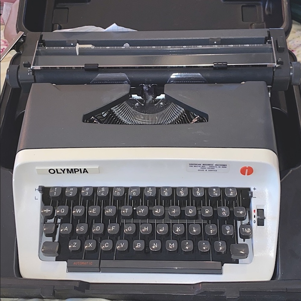 Vintage Typewriter